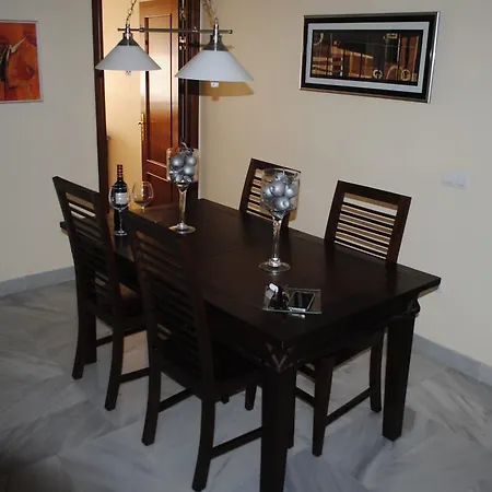 Apartamento Alonso De Palencia 15 *